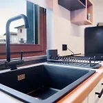 La Piece De Leo * Châtillon