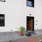 Apartman La Piece De Leo