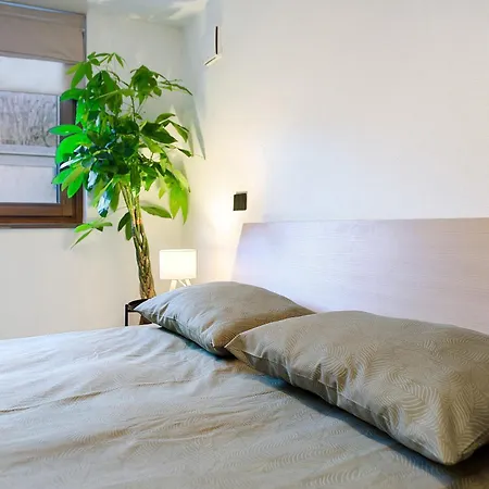 La Piece De Leo 아파트