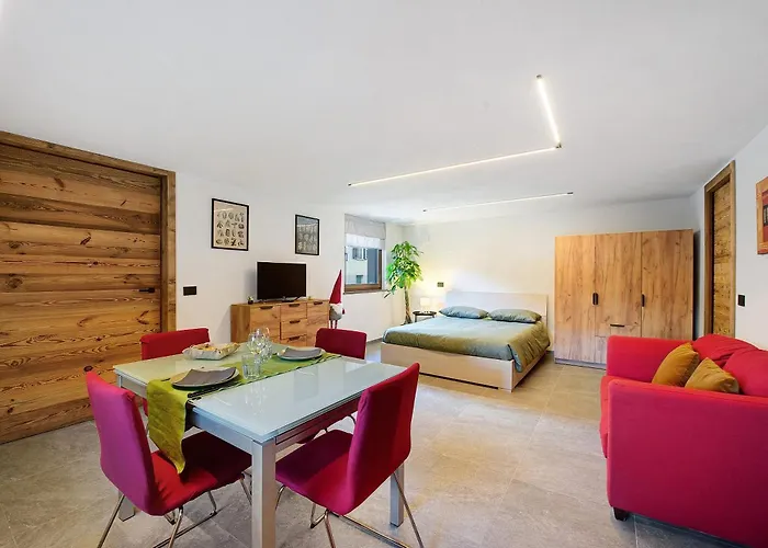 La Piece De Leo 夏特林